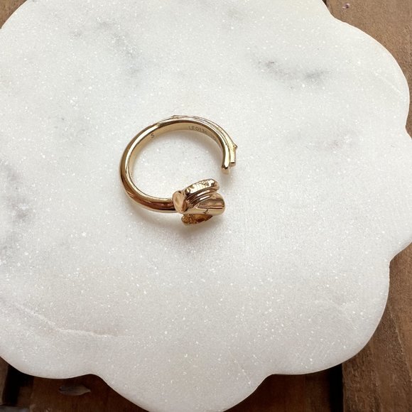 Louis Vuitton LV & Me Ring | Letter S - Picture 3 of 8